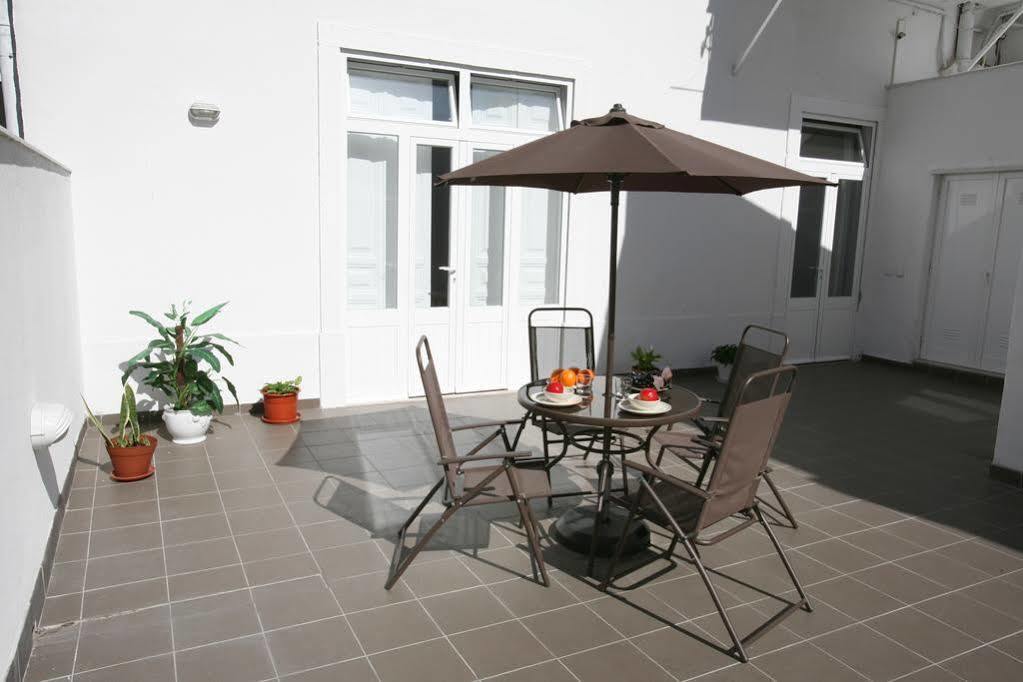 Alojamento Local Primavera Amadora Exterior photo